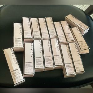 Mary Kay Timewise Matte Wear Liquid Foundation